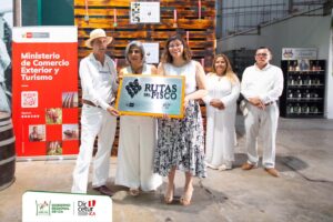 ADHESION Y ENTREGA DE DISTINTIVOS DE NUEVAS BODEGAS QUE INTEGRAN LA RUTA DEL PISCO EN LA REGIÓN ICQ-idesotv-noticias-ica 571275815 1131695205821003 5334979320758155255 n IdesoTV | Noticias del Peru y el Mundo-idesotv-noticias-ica